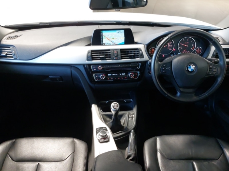 Used BMW 3 Series 2016 for sale - 77304312: Photo 2