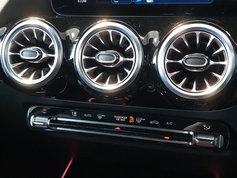 Used Mercedes-Benz GLA 2023 for sale - 76116526: Photo 13