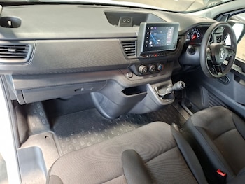 Used Renault Trafic 2024 for sale - 79368372: Photo