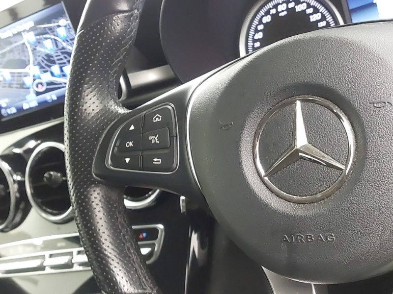 Used Mercedes-Benz GLC 2018 for sale - 76713481: Photo 11