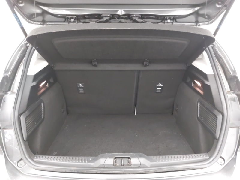 Used Ford Focus 2018 for sale - 77674399: Photo 8