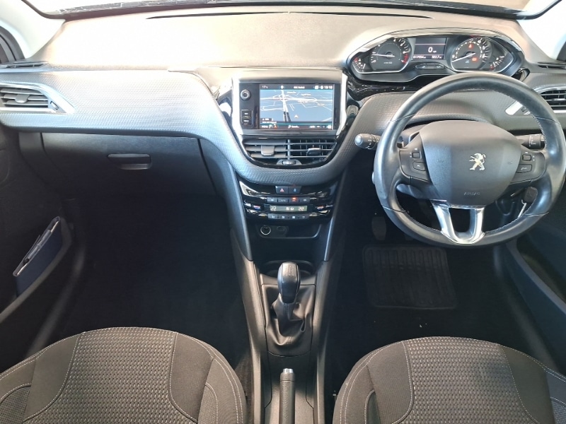 Used Peugeot 208 2019 for sale - 78033088: Photo 2