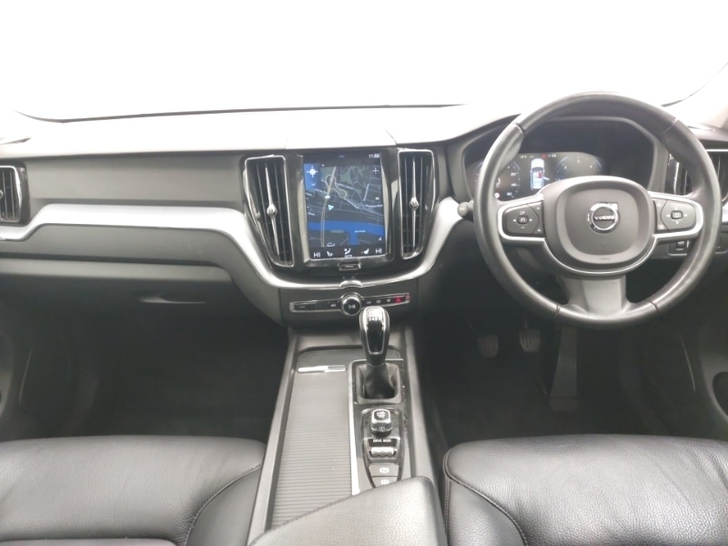 Used Volvo XC60 2018 for sale - 77114657: Photo 2