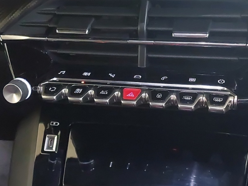 Used Peugeot 208 2020 for sale - 76983203: Photo 15