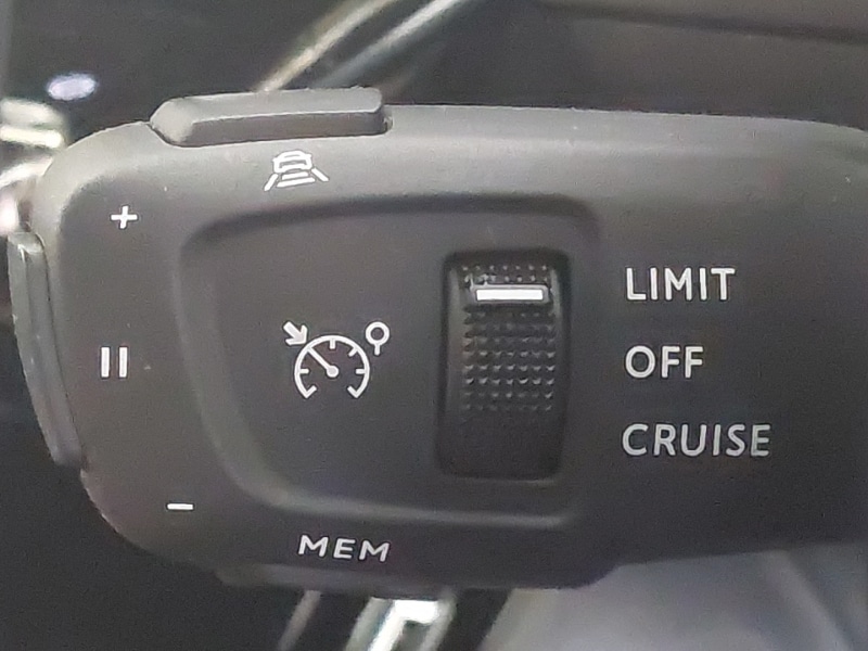 Used Peugeot 208 2020 for sale - 76983203: Photo 17