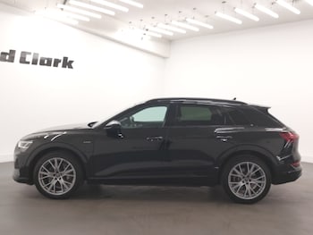 Used Audi e-tron 2022 for sale - 78693295: Photo