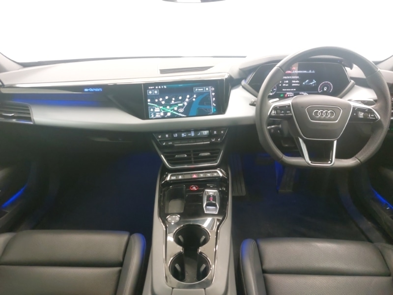 Used Audi e-tron GT 2023 for sale - 76365702: Photo 2
