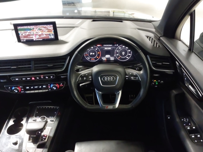 Used Audi Q7 2018 for sale - 77289945: Photo 7