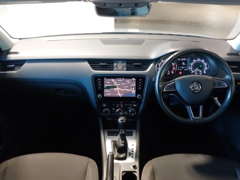 Used Skoda Octavia 2019 for sale - 76354542: Photo 2