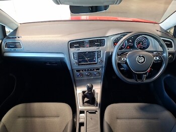 Used Volkswagen Golf 2017 for sale - 78274549: Photo