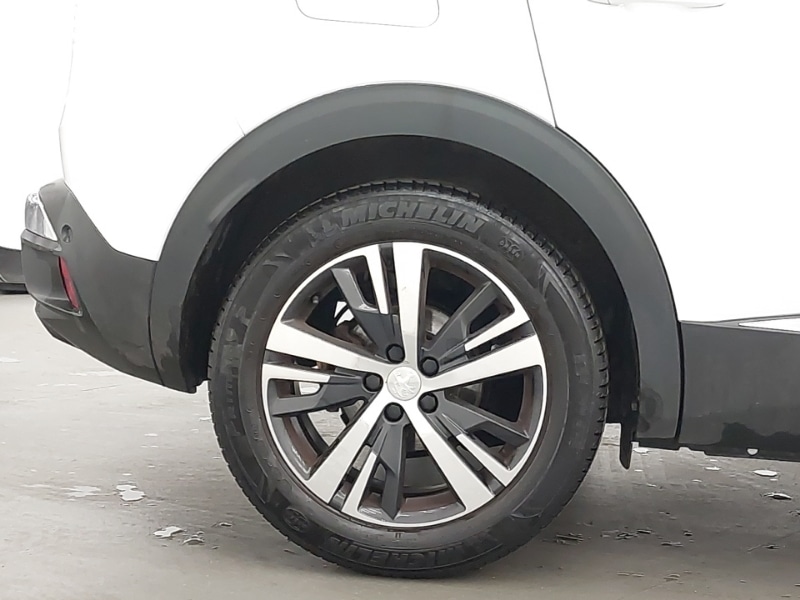 Used Peugeot 3008 2017 for sale - 76970345: Photo 12