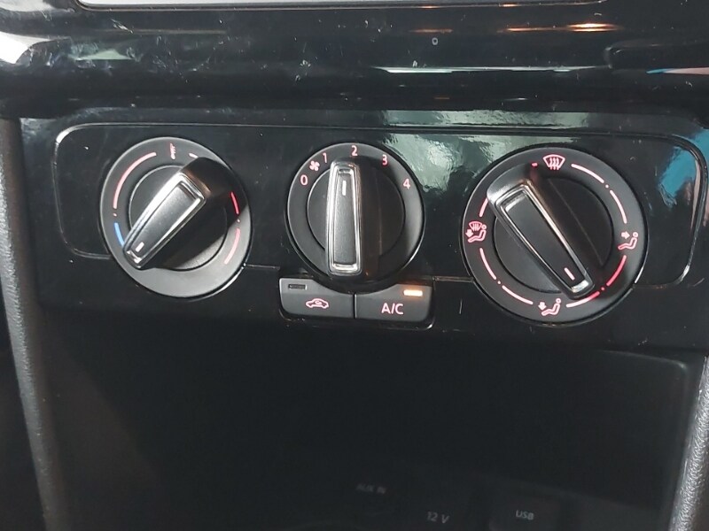 Used Volkswagen Polo 2017 for sale - 76543496: Photo 18