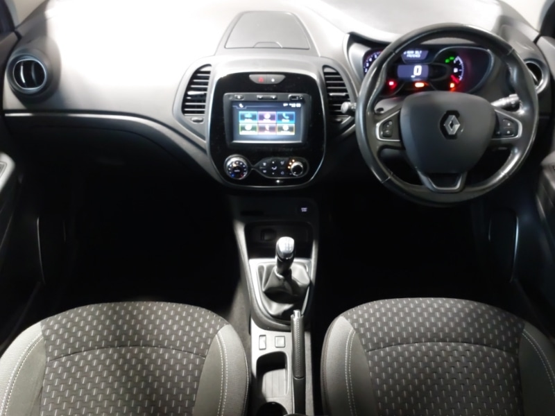 Used Renault Captur 2018 for sale - 77761294: Photo 2