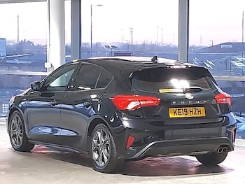 Used Ford Focus 2019 for sale - 77046989: Photo