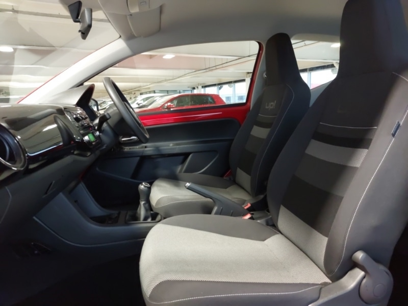 Used Volkswagen up! 2016 for sale - 76533108: Photo 5