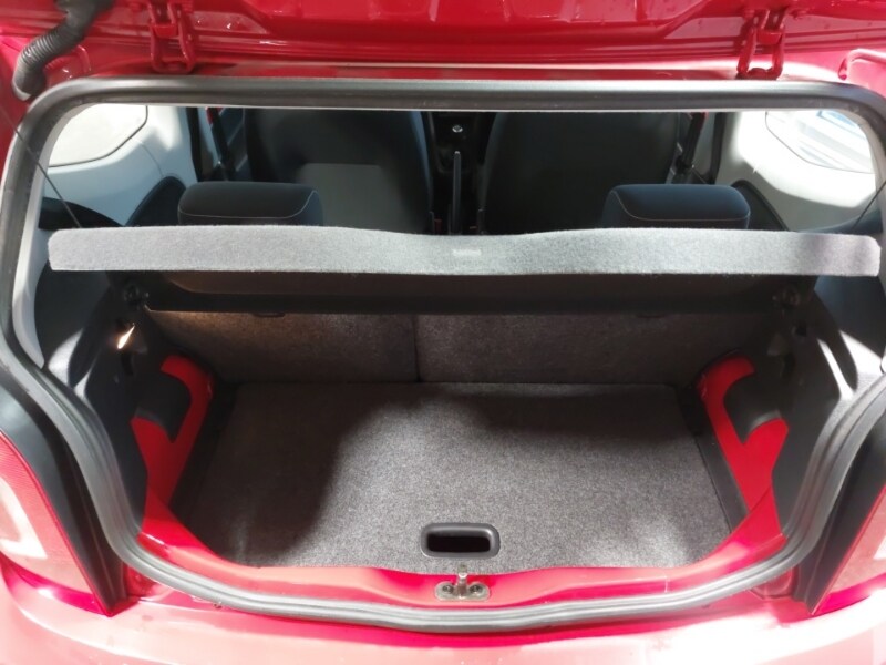 Used Volkswagen up! 2016 for sale - 76533108: Photo 8