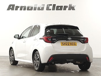 Used Toyota Yaris 2022 for sale - 76271952: Photo 3