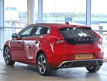 Used Volvo V40 2015 for sale - 78446728: Photo