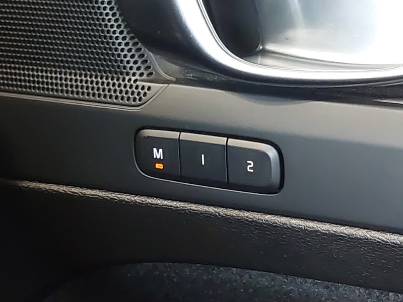 Used Volvo XC40 2024 for sale - 76795398: Photo 15