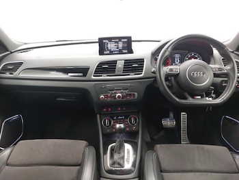 Used Audi Q3 2018 for sale - 76120925: Photo 2