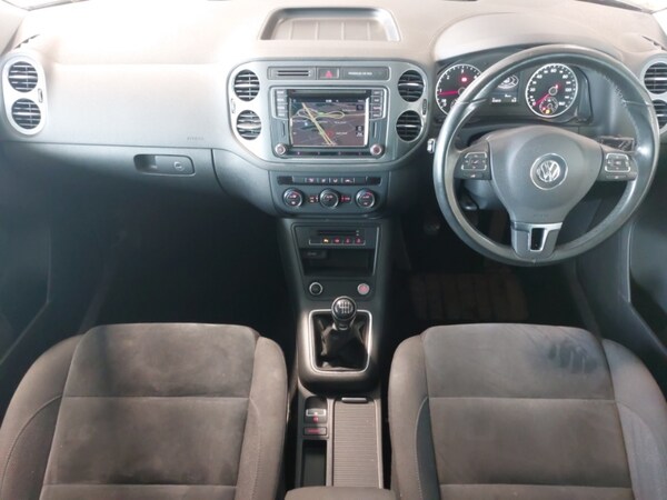 Used Volkswagen Tiguan 2015 for sale - 76116556: Photo 2