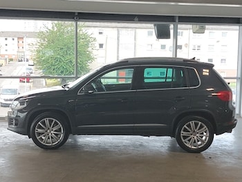 Used Volkswagen Tiguan 2015 for sale - 76116556: Photo 4
