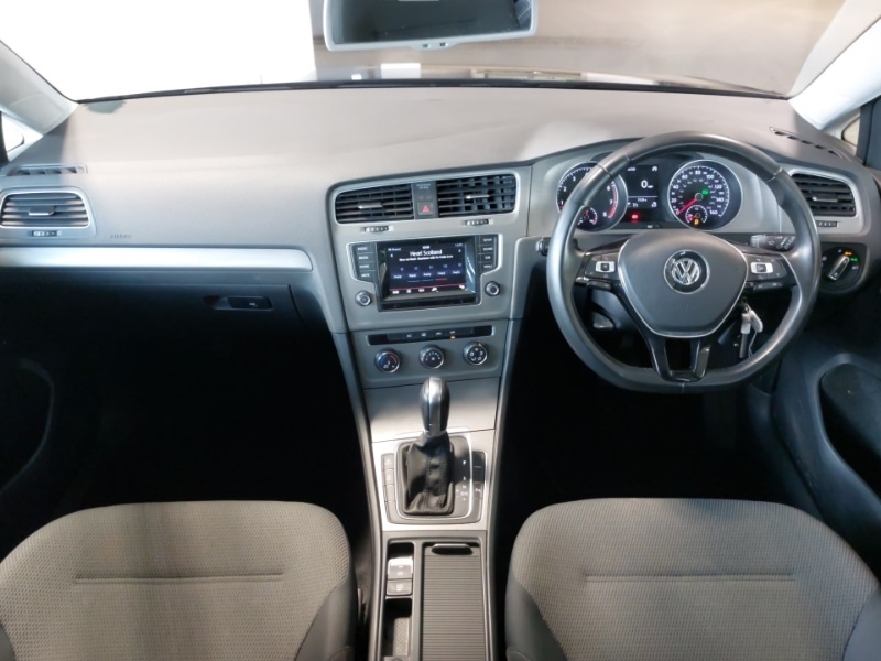 Used Volkswagen Golf 2015 for sale - 77922361: Photo 2