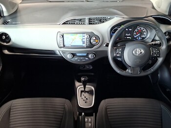 Used Toyota Yaris 2019 for sale - 78621890: Photo