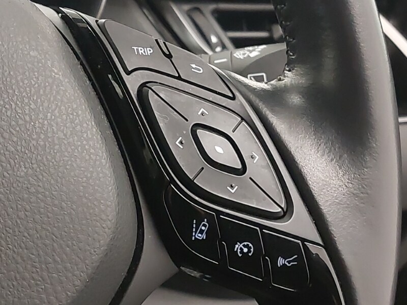 Used Toyota C-HR 2023 for sale - 78225122: Photo 14