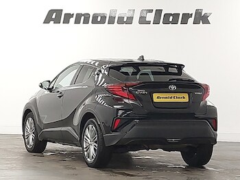 Used Toyota C-HR 2023 for sale - 78225122: Photo