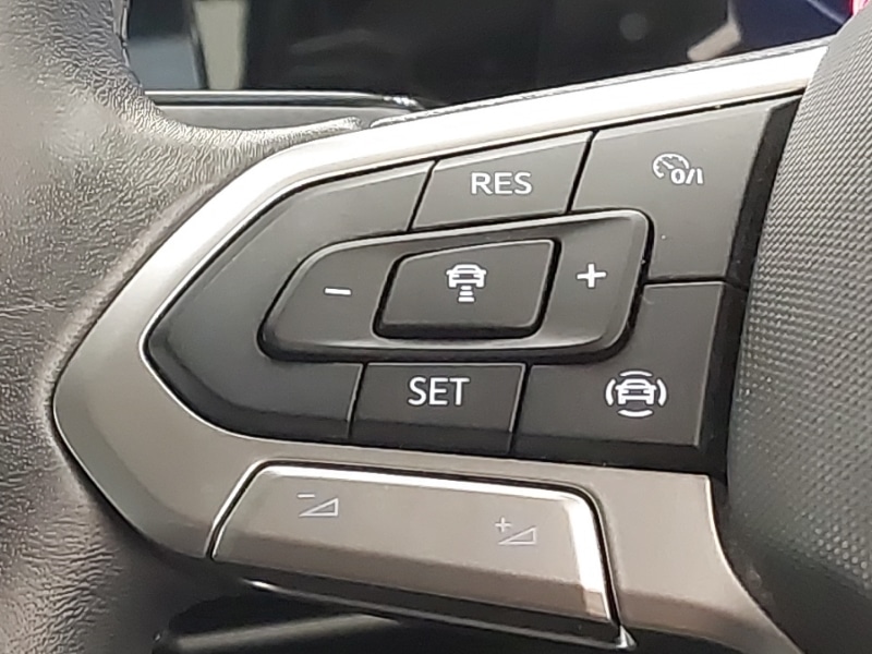 Used Volkswagen Golf 2024 for sale - 76571627: Photo 11