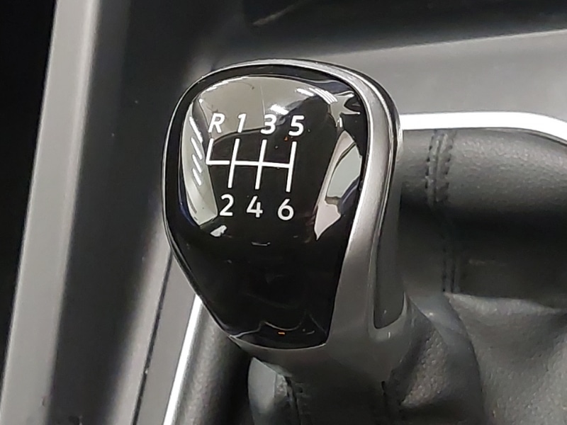 Used Volkswagen Golf 2024 for sale - 76571627: Photo 16