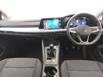 Used Volkswagen Golf 2024 for sale - 76571627: Photo