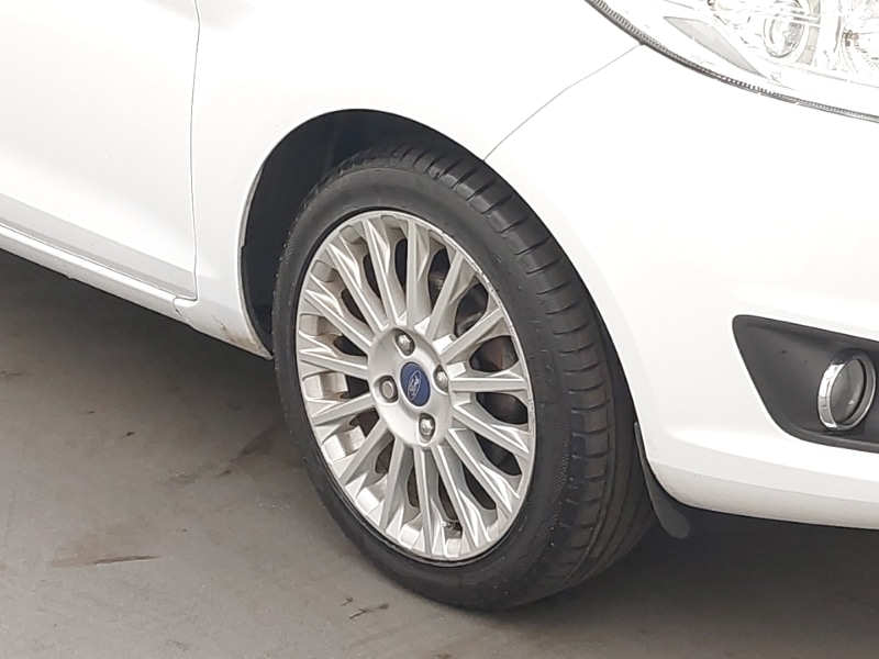 Used Ford Fiesta 2014 for sale - 77046982: Photo 9