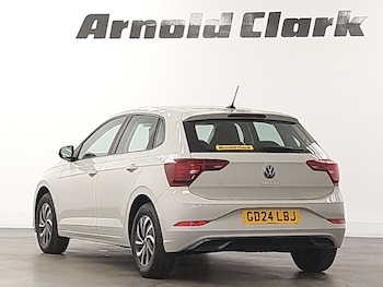 Used Volkswagen Polo 2024 for sale - 79044208: Photo