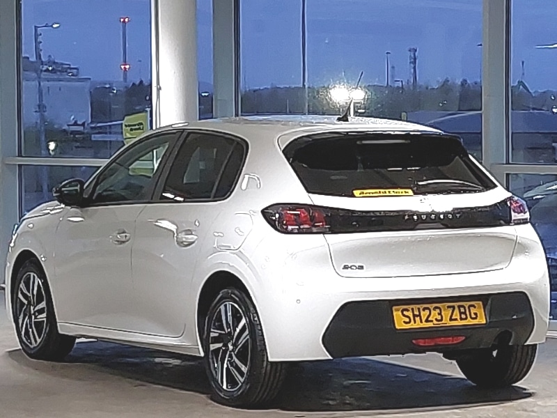 Used Peugeot 208 2023 for sale - 76571637: Photo 3