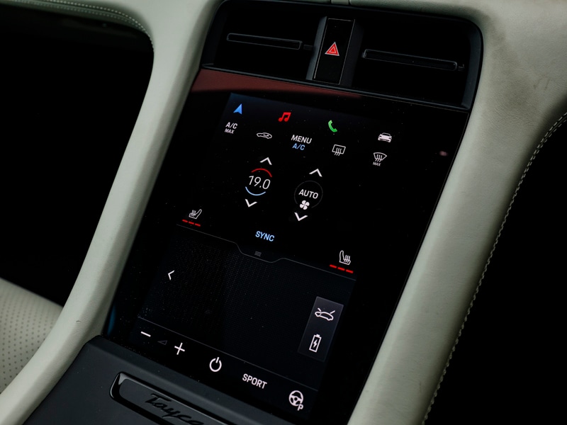 Used Porsche Taycan 2021 for sale - 76560596: Photo 18