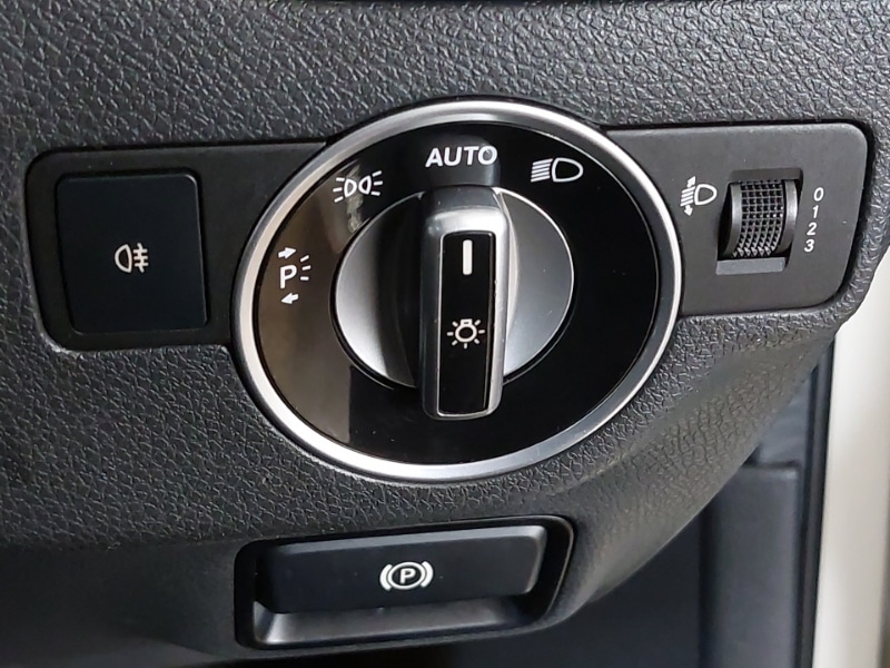 Used Mercedes-Benz A-Class 2016 for sale - 77652407: Photo 17