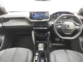 Used Peugeot 2008 2025 for sale - 78572431: Photo