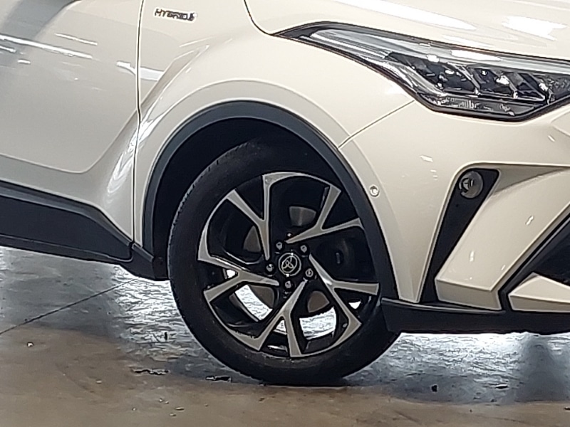 Used Toyota C-HR 2022 for sale - 76271939: Photo 9