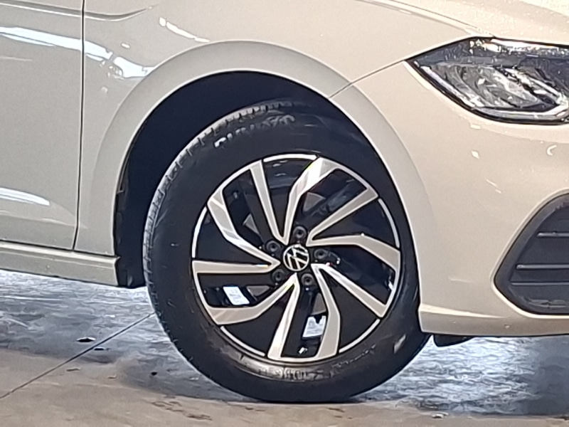 Used Volkswagen Polo 2024 for sale - 78147167: Photo 9