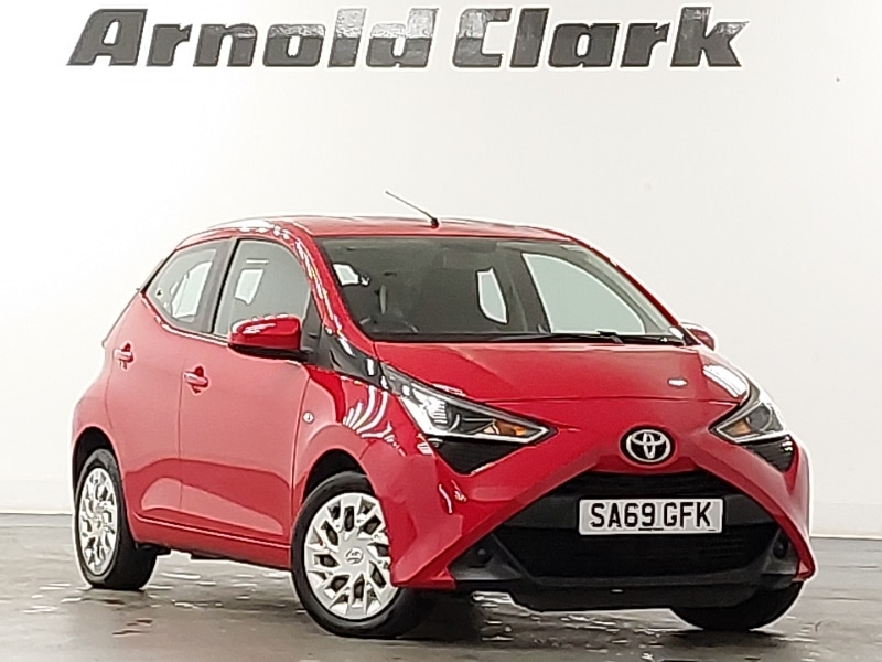 Used Toyota AYGO 2019 for sale - 76325436: Photo 1