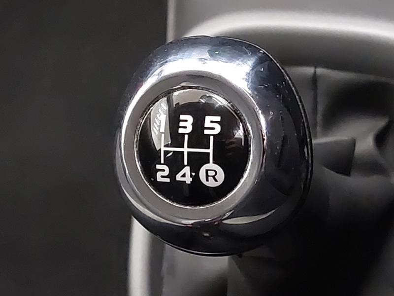 Used Toyota AYGO 2019 for sale - 76325436: Photo 17