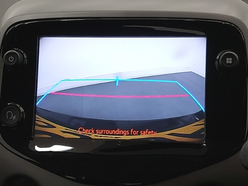 Used Toyota AYGO 2019 for sale - 76325436: Photo 18