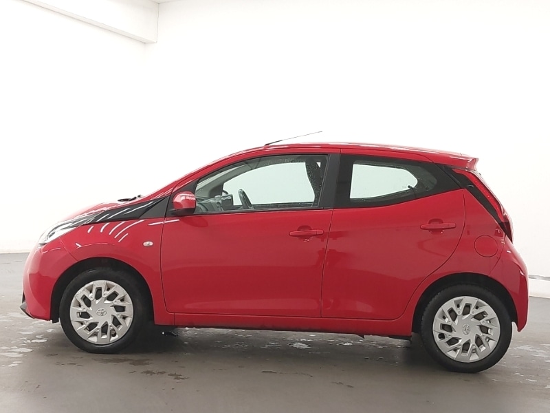 Used Toyota AYGO 2019 for sale - 76325436: Photo 4