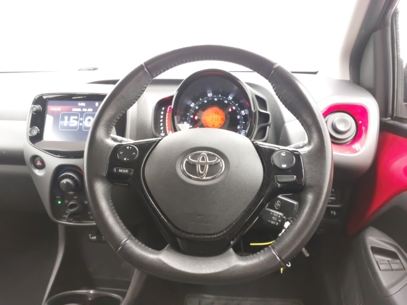 Used Toyota AYGO 2019 for sale - 76325436: Photo 7