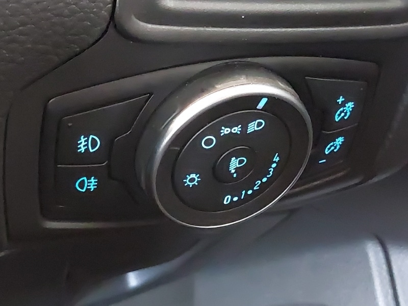 Used Ford Focus 2018 for sale - 76108229: Photo 16