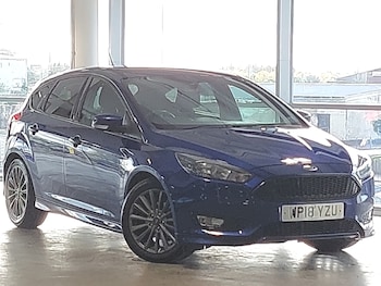 Used Ford Focus 2018 for sale - 76108229: Photo