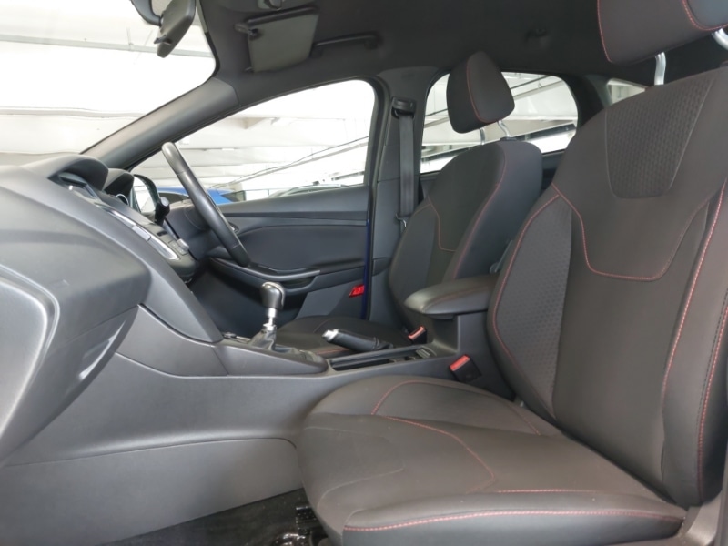 Used Ford Focus 2018 for sale - 76108229: Photo 5