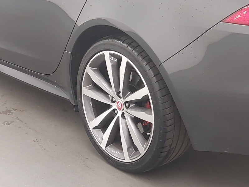 Used Jaguar XF 2017 for sale - 76951560: Photo 9